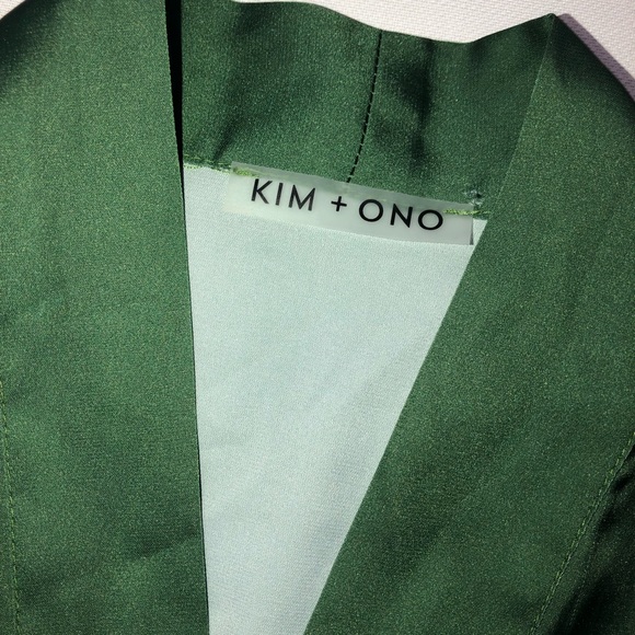 Kim+ONO AIMI LONG KIMONO ROBE OS - Picture 10 of 13